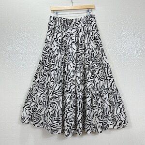 A New Day Black White Tiered Midi Skirt Abstract Print Size M